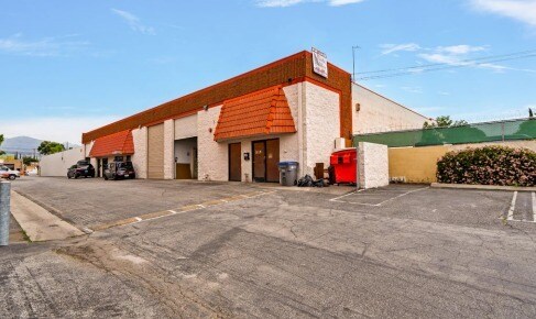 More Photos Of 373 W Palmer Ave, Glendale Warehouse For Lease