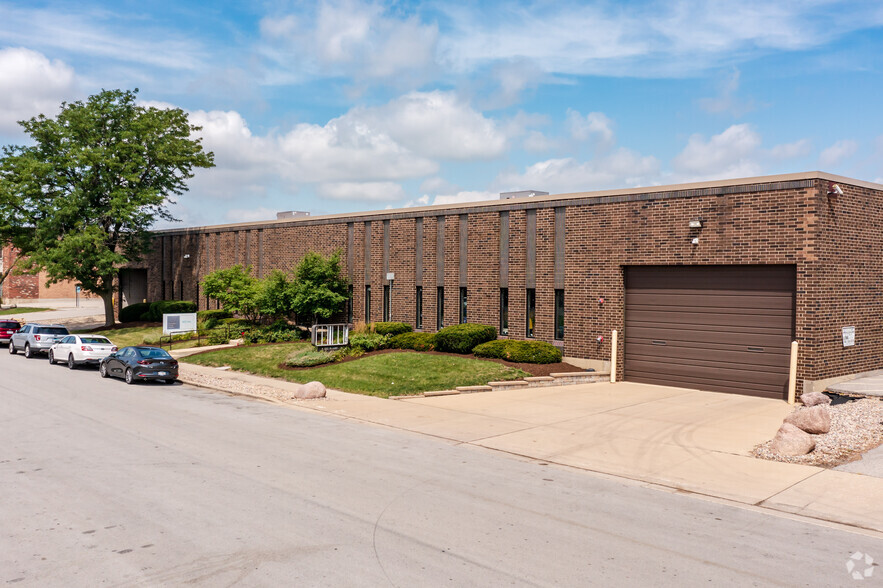 Primary Photo Of 1250-1260 Lunt Ave, Elk Grove Village Distribution For Lease