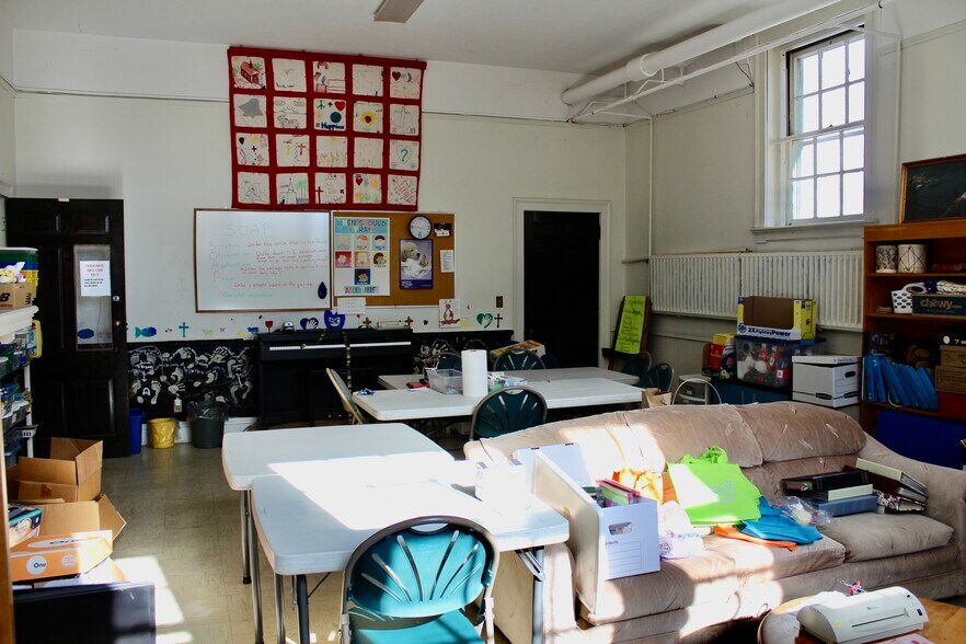 More Photos Of 24 Newington Rd, West Hartford Religious Facility For Sale