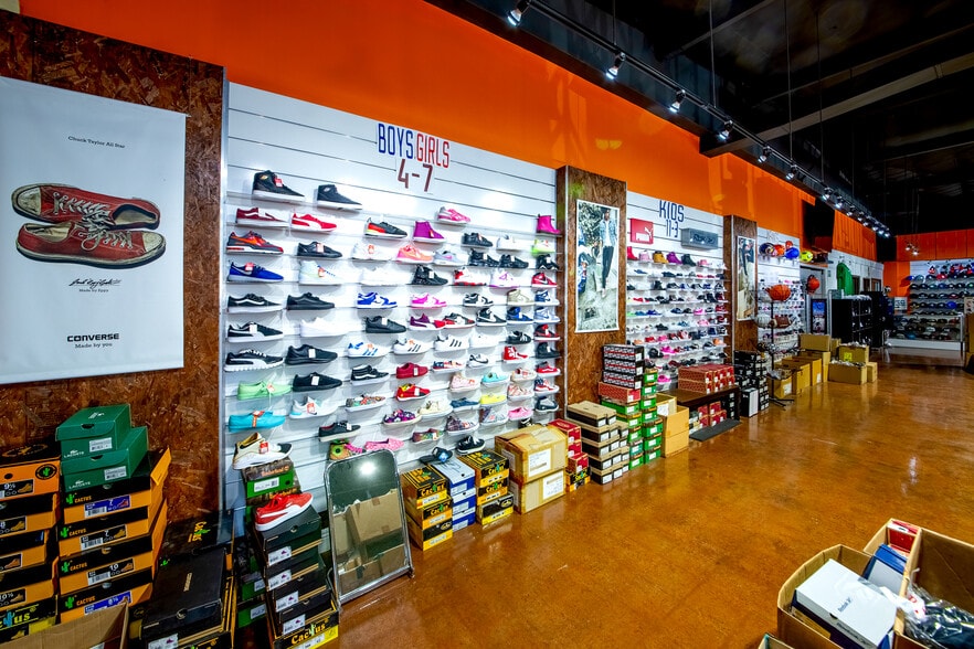 More Photos Of 333 S Brookhurst Rd, Fullerton Freestanding For Sale