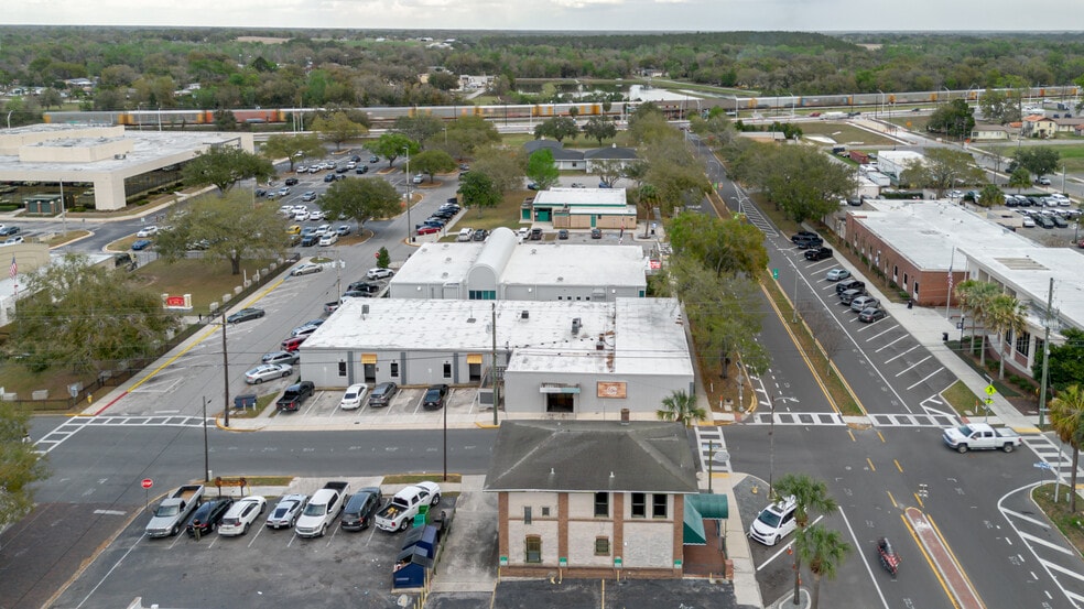 More Photos Of 37951 Meridian Ave, Dade City Office For Sale