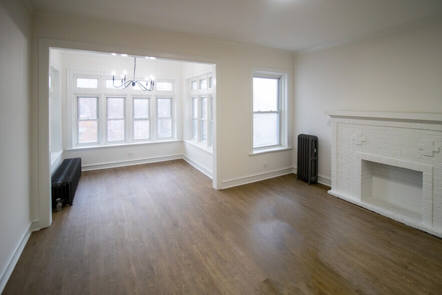 More Photos Of 11136 S Vernon Ave, Chicago Apartments For Sale