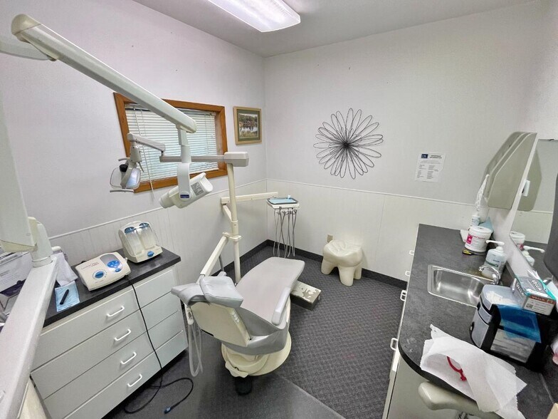 More Photos Of 316 1st Ave NE, Kenmare Healthcare For Sale