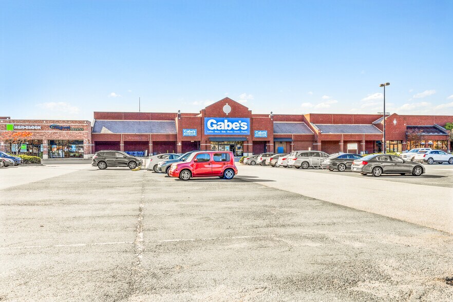 More Photos Of 5620-5750 Brook Rd, Richmond Unknown For Lease