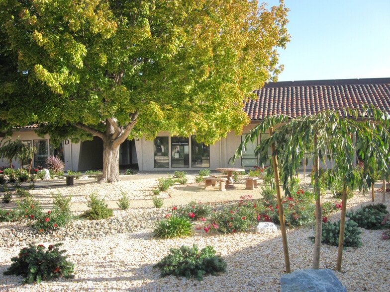 More Photos Of 4340 Redwood Hwy, San Rafael Unknown For Lease