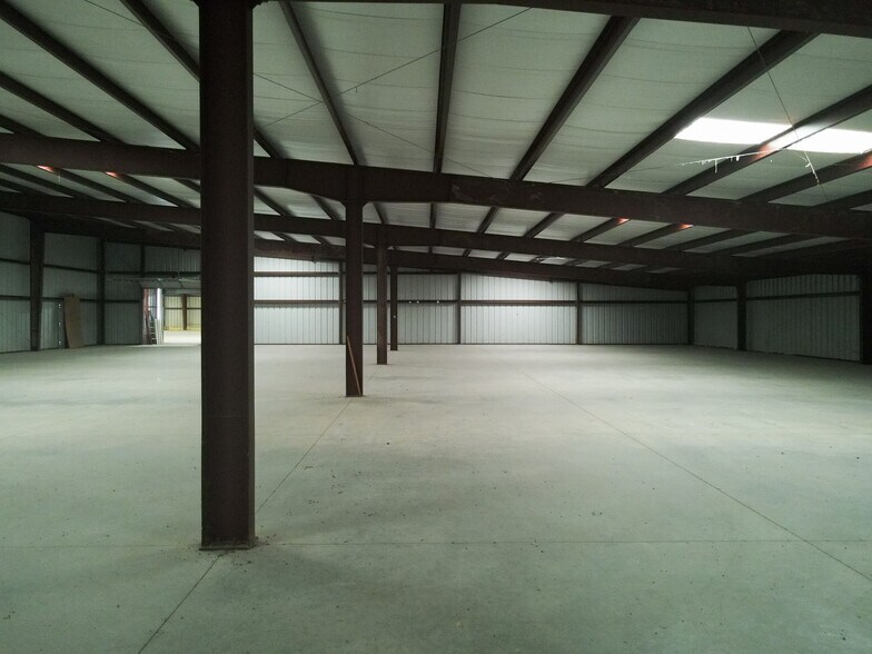 More Photos Of 20075 Malone Rd, Tecumseh Warehouse For Sale