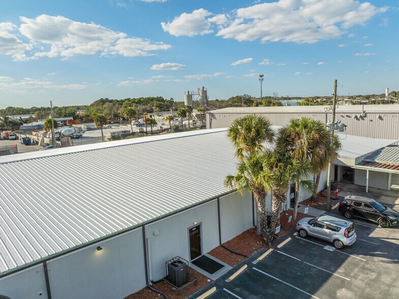 More Photos Of 440 Plumosa Ave, Casselberry Warehouse For Lease