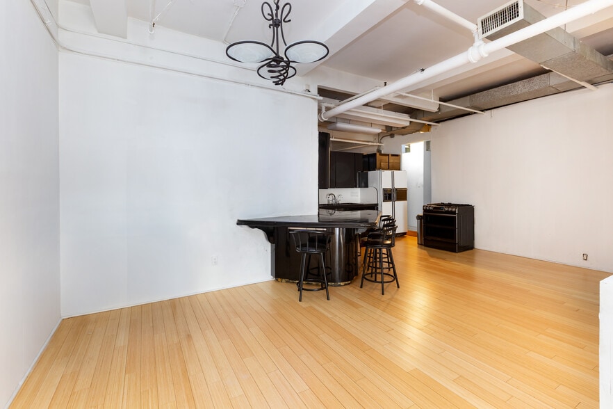 More Photos Of 144-152 W 27th St, New York Apartments For Sale