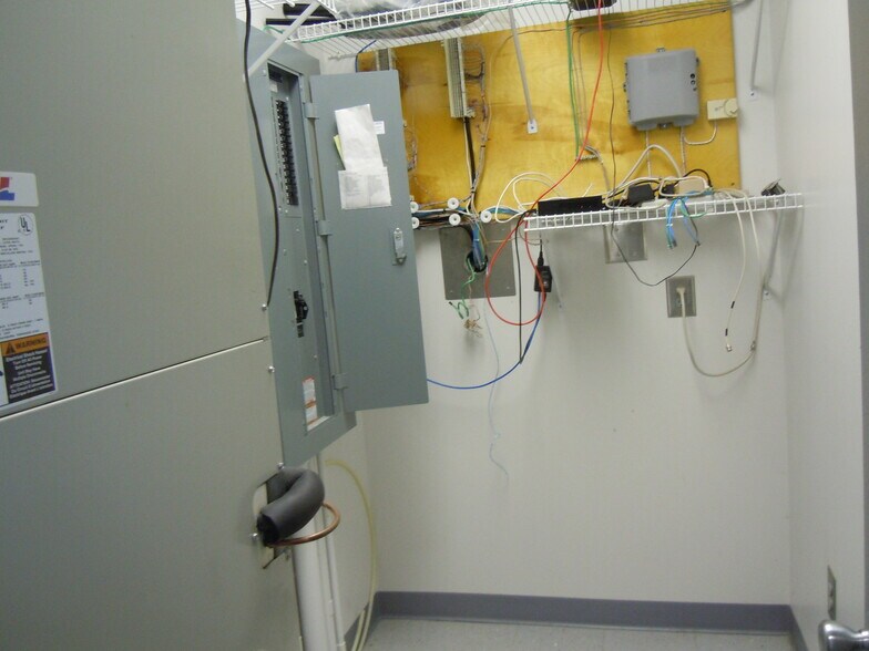 More Photos Of 40863 Highway 280, Sylacauga Office For Sale