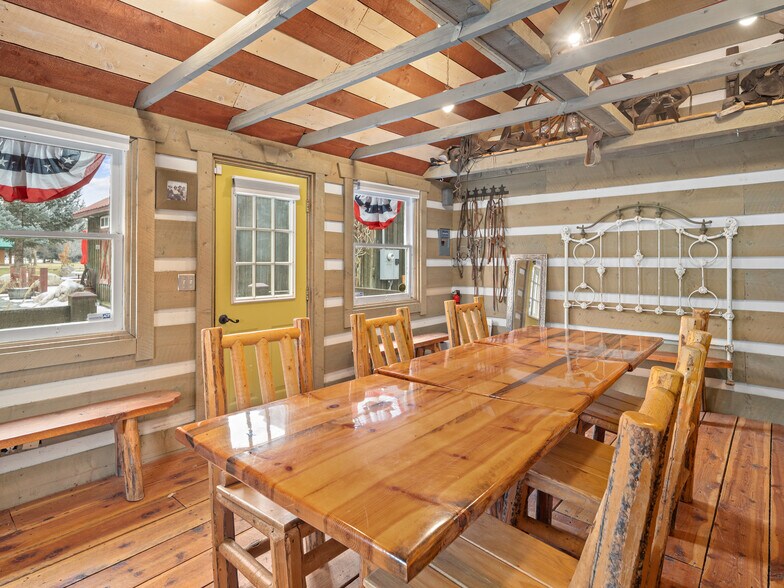 More Photos Of 235 S 7400 E, Huntsville Restaurant For Sale