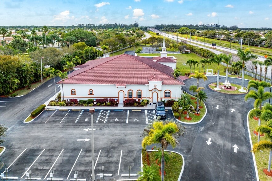 More Photos Of 7025 Summerville Ter, Lake Worth Religious Facility For Sale