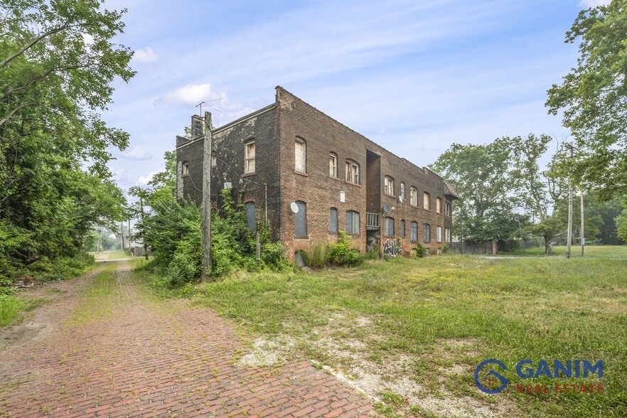 More Photos Of 13515 Saint Clair Ave, Cleveland Apartments For Sale