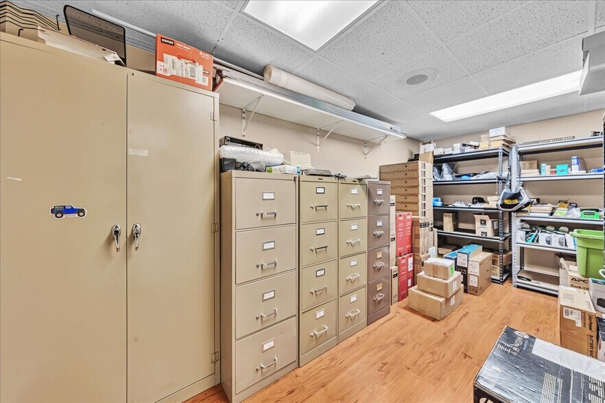 More Photos Of 6187 NW 167th St, Miami Lakes Office For Sale