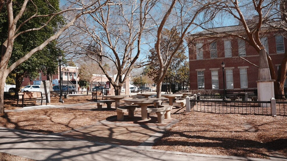 Primary Photo Of 221 Clayton St, Lawrenceville Office For Lease