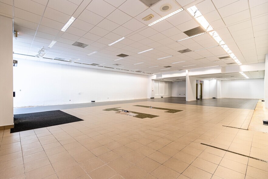 More Photos Of 1430-1480 Van Ness Ave, San Francisco Freestanding For Lease