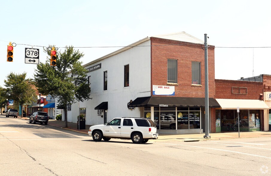 Primary Photo Of 101 E Church St, Saluda Storefront Retail Office For Sale