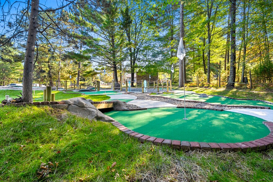 More Photos Of 15376 County Highway W, Crivitz Convenience Store For Sale