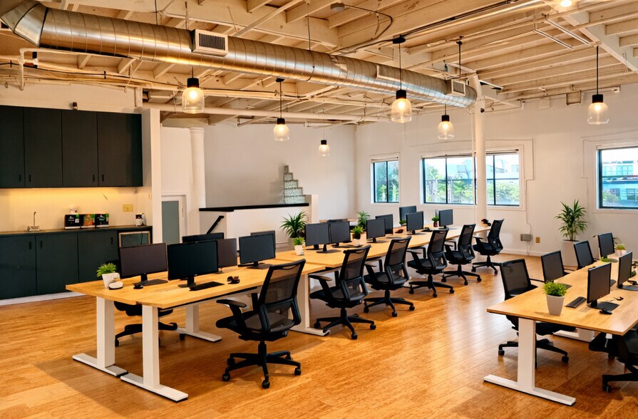 More Photos Of 400-424 Treat Ave, San Francisco Light Manufacturing For Lease
