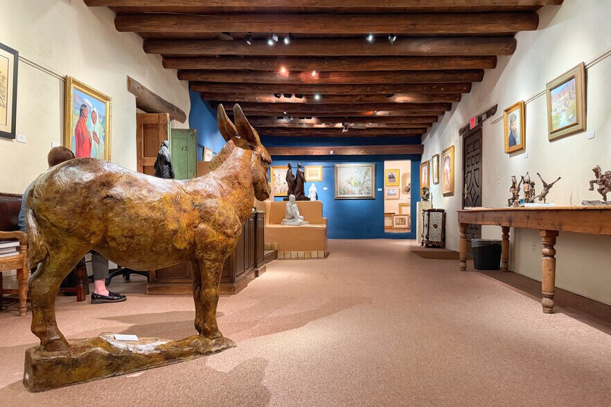 More Photos Of 1075 Paseo de Peralta, Santa Fe General Retail For Sale