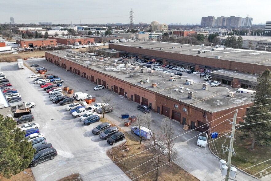 More Photos Of 400 Esna Park Dr, Markham Warehouse For Sale