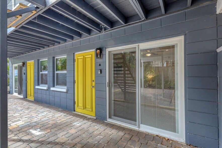 More Photos Of 1236 13th St, Sarasota Apartments For Sale