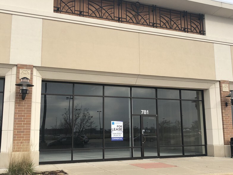 More Photos Of 731-871 Erica Ln, Yorkville Freestanding For Lease