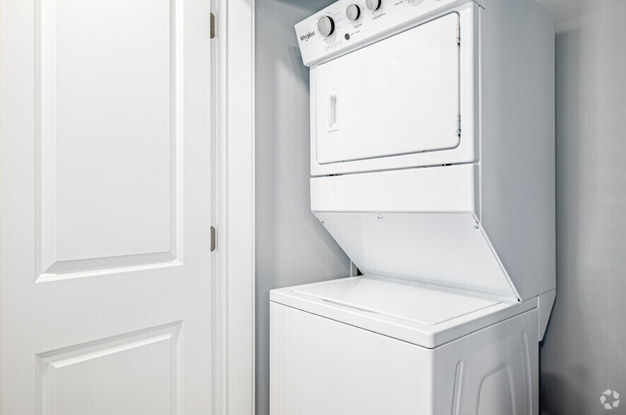 More Photos Of 5018 Hamlet Ln, Caldwell Apartments For Sale