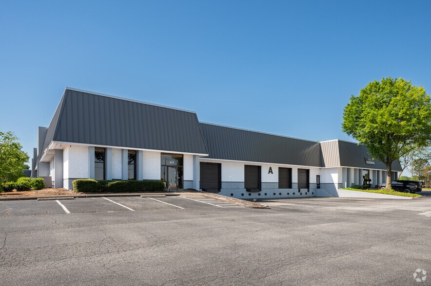 More Photos Of 1200 Woodruff Rd, Greenville Unknown For Lease