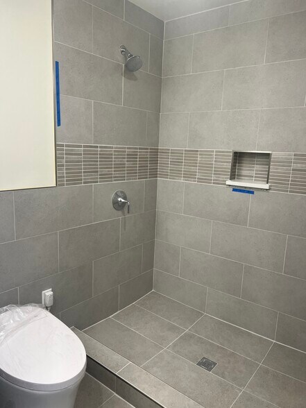 More Photos Of 6301 Northern Pass Dr, El Paso Medical For Sale