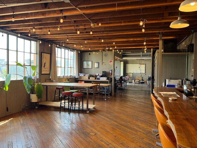 More Photos Of 3101 20th St, San Francisco Warehouse For Lease