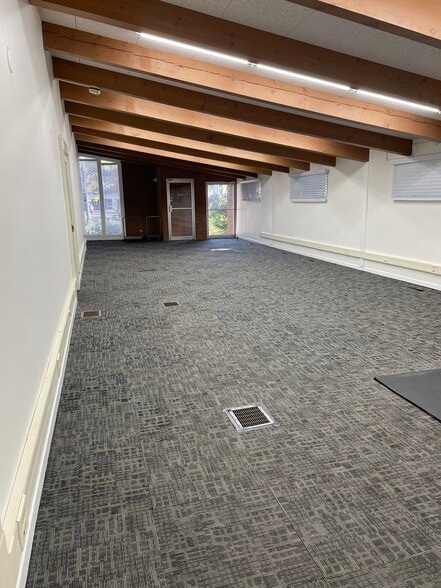 More Photos Of 215 E 7th St, Loveland Freestanding For Lease