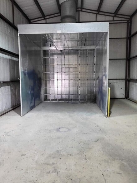 More Photos Of 51 US Highway 380, Bridgeport Distribution For Lease