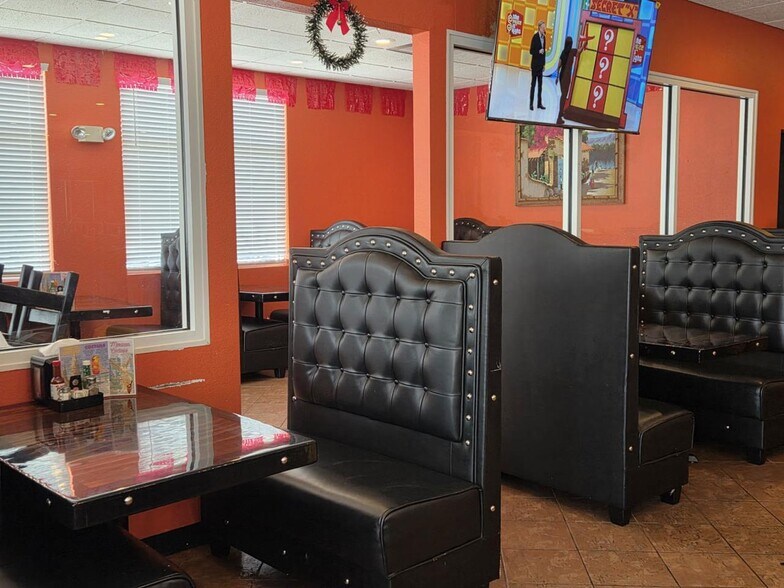 More Photos Of 419 S George Nigh Expy, Mcalester Hotel For Sale