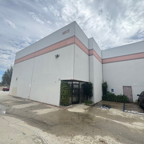 More Photos Of 10172 Olney St, El Monte Warehouse For Sale