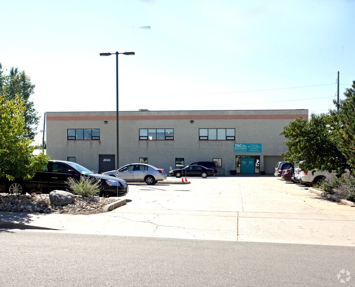 More Photos Of 1955-1957 S Quince St, Denver Warehouse For Sale