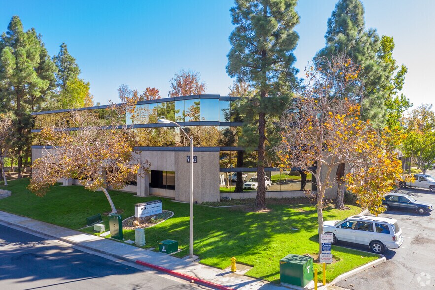 More Photos Of 9265 Sky Park Ct, San Diego Office For Sale