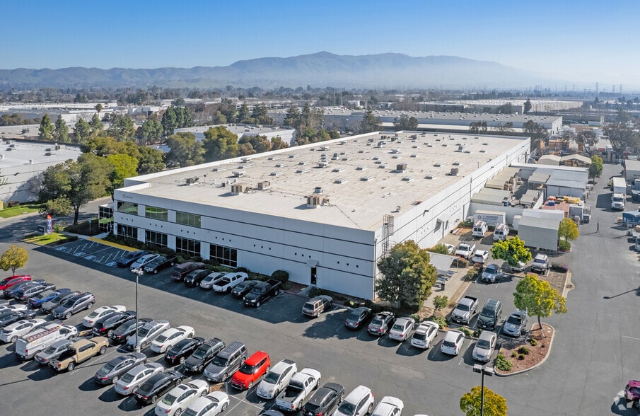 More Photos Of 40737 Encyclopedia Cir, Fremont Manufacturing For Lease