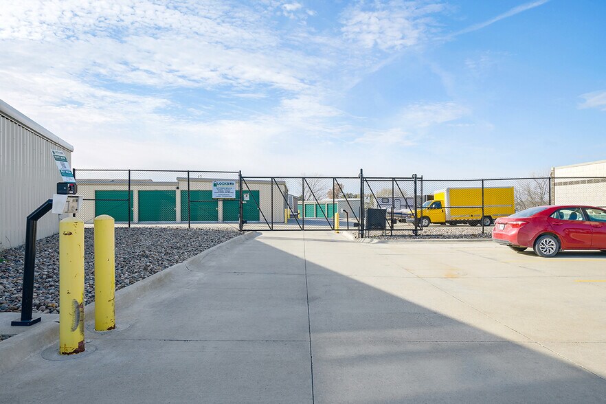 More Photos Of 600 Interstate Pky, Waukee Self Storage For Sale