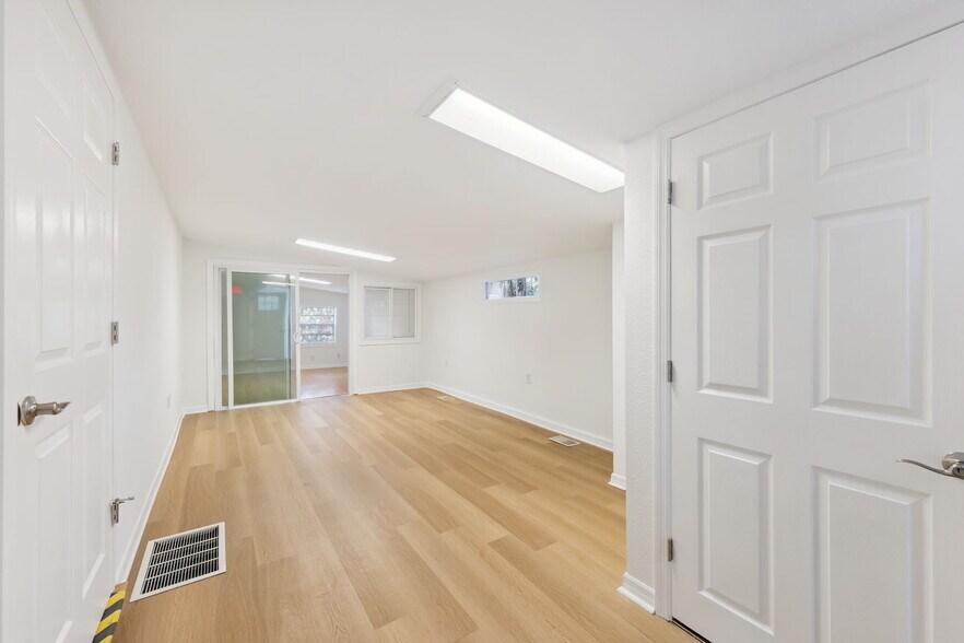 More Photos Of 1106 Brick Rd, Winter Garden Office For Lease