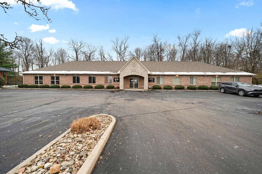 More Photos Of 9155 Governors Way, Cincinnati Medical For Sale