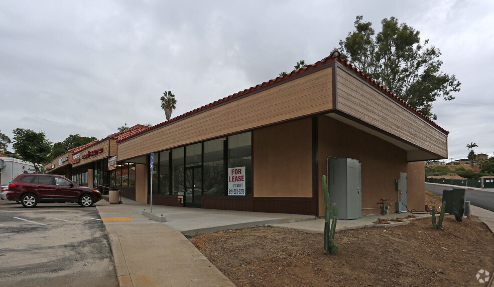 More Photos Of 6062 Lake Murray Blvd, La Mesa Restaurant For Lease
