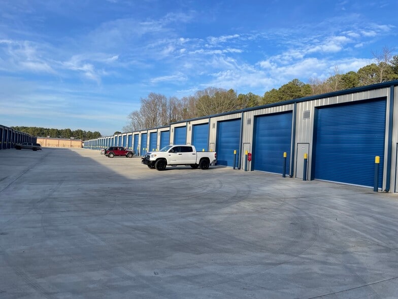 More Photos Of 4532 Research Park Blvd NW, Huntsville Self Storage For Lease