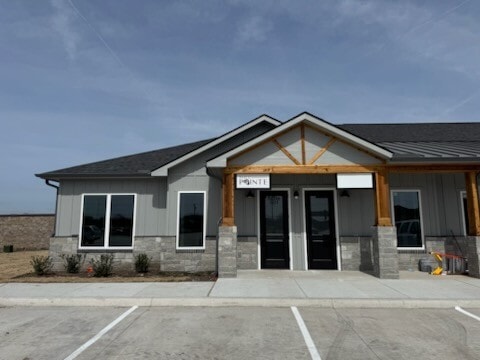 Primary Photo Of 2200 Traders Rd, Greenville Office For Sale