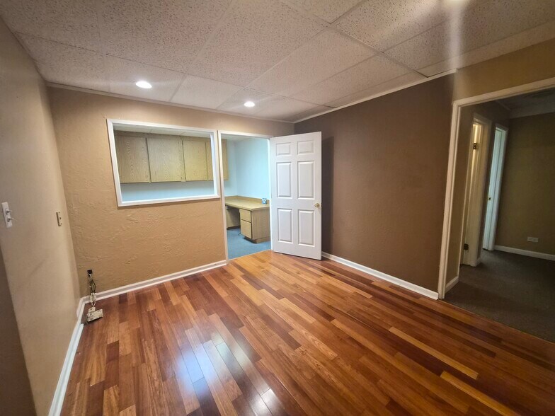 Primary Photo Of 6105 Snell Blvd, San Jose Medical For Lease
