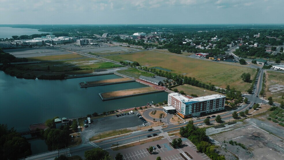 More Photos Of 128 Spencer St, Syracuse Warehouse For Lease