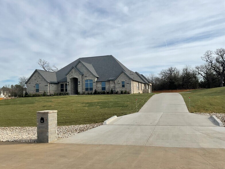 More Photos Of 1657 Private Access 60200, Burleson Land For Sale