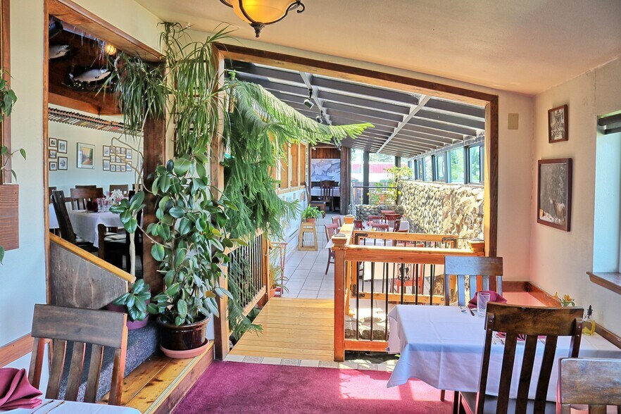 More Photos Of 29430 Ellensburg Ave, Gold Beach Restaurant For Sale
