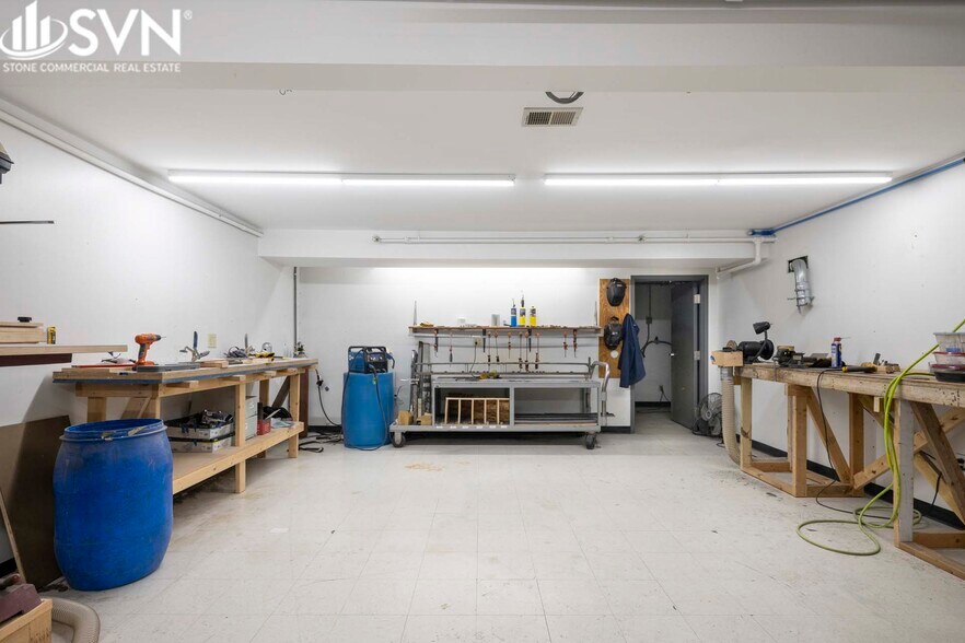 More Photos Of 133 Macarthur Ct, Nicholasville Manufacturing For Lease