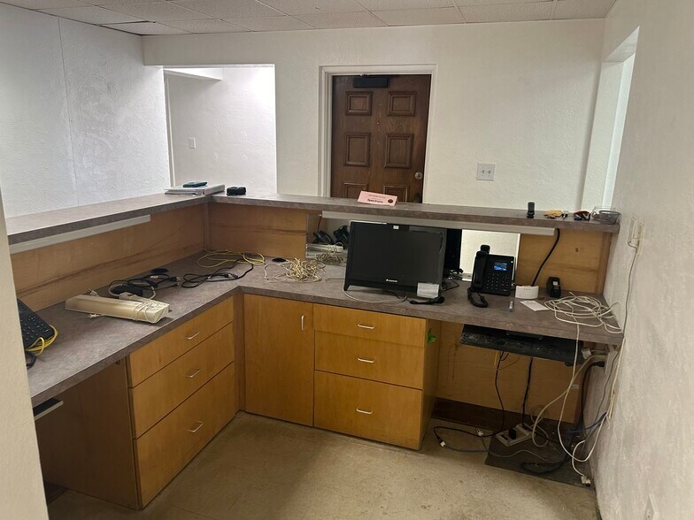 More Photos Of 465 Minutemen Cswy, Cocoa Beach Medical For Sale
