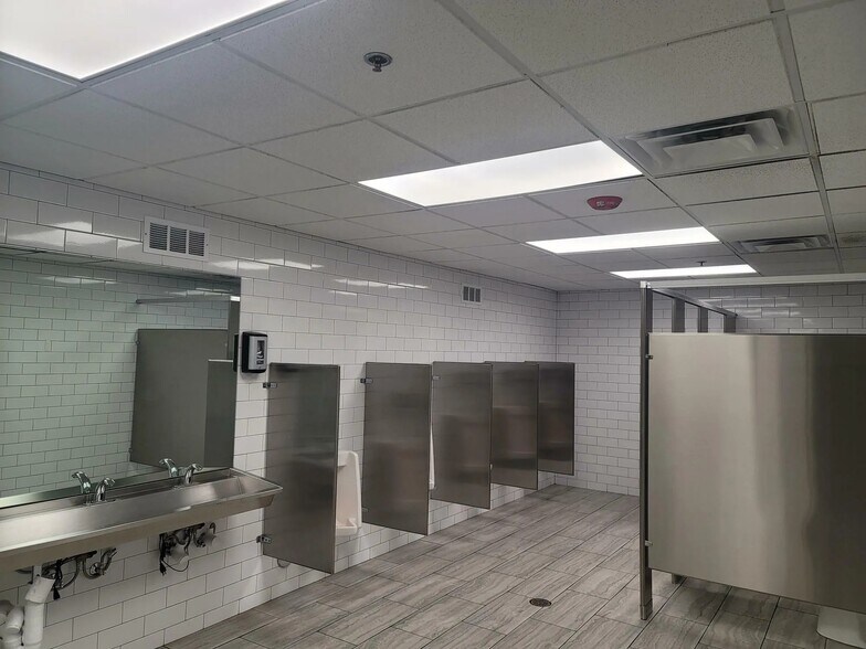 More Photos Of 1108 W Gila Bend Hwy, Casa Grande Manufacturing For Lease